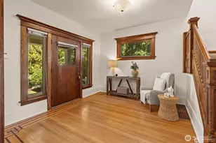 938 18th Ave E, Seattle, WA 98112 - Photo 3
