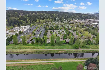 9301 156th Place NE #B1901, Redmond, WA 98052 - Photo 23