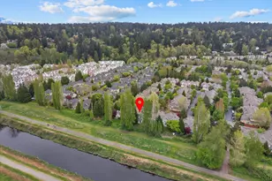 9301 156th Pl NE, Redmond, WA 98052 - Photo 1