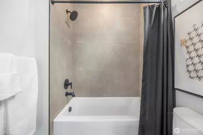 6723 Carleton Avenue S #B, Seattle, WA 98108 - Photo 17