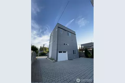 2614 SW Genesee Street, Seattle, WA 98126 - Photo 3