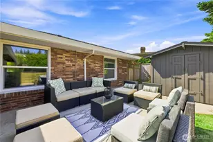 9810 Vineyard Crest, Bellevue, WA 98004 - Photo 29