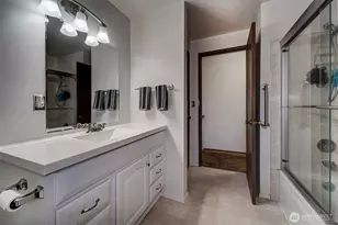7085 Thebes St NE, Bremerton, WA 98311 - Photo 19