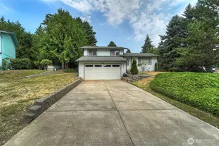 7085 Thebes St NE, Bremerton, WA 98311 - Photo 3