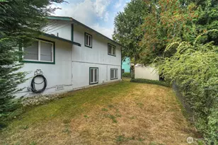 7085 Thebes St NE, Bremerton, WA 98311 - Photo 31