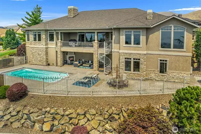 110 E Mountain Brooke Lane, Wenatchee, WA 98801 - Photo 5