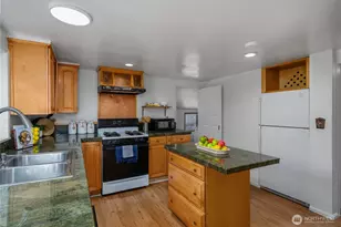 5138 S Myrtle St, Seattle, WA 98118 - Photo 11