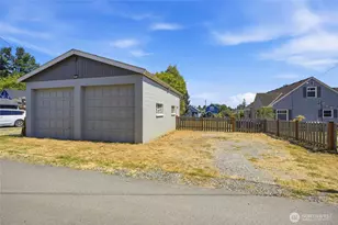 3119 25th St, Everett, WA 98201 - Photo 37