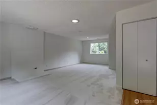 2327 248th Ave SE, Sammamish, WA 98075 - Photo 5