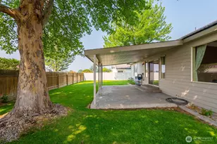 211 E Inglewood Dr, Moses Lake, WA 98837 - Photo 29