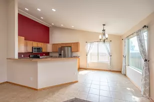 211 E Inglewood Dr, Moses Lake, WA 98837 - Photo 9