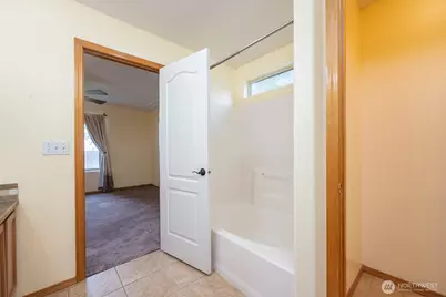 211 E Inglewood Drive, Moses Lake, WA 98837 - Photo 25
