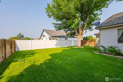211 E Inglewood Drive, Moses Lake, WA 98837 - Photo 31