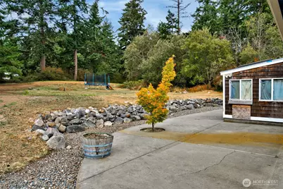 2033 Navy Lane, Oak Harbor, WA 98277 - Photo 23