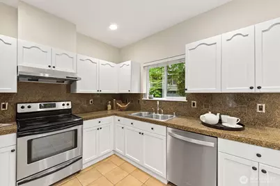 9205 177th Place NE #1, Redmond, WA 98052 - Photo 13