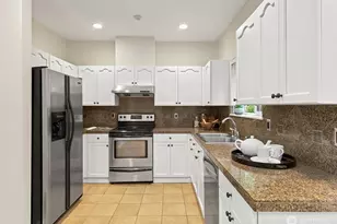 9205 177th Pl NE, Redmond, WA 98052 - Photo 15