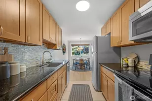 3711 26th Pl W, Seattle, WA 98199 - Photo 9
