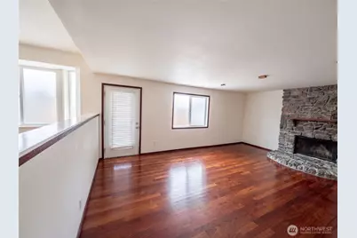 12531 81st Place NE, Kirkland, WA 98034 - Photo 9