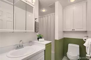 12619 SE 75th St, Newcastle, WA 98056 - Photo 15