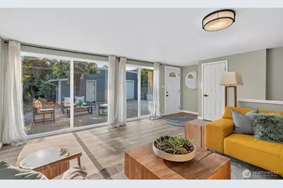 8121 11th Avenue SW, Seattle, WA 98106 - Photo 17