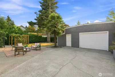 8121 11th Avenue SW, Seattle, WA 98106 - Photo 27