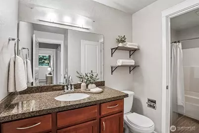 430 Bellevue Way SE #105, Bellevue, WA 98004 - Photo 17