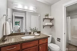 430 Bellevue Way SE, Bellevue, WA 98004 - Photo 17