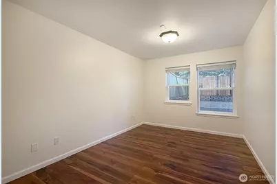 12527 27th Avenue NE #D, Seattle, WA 98125 - Photo 23