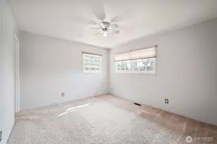 1207 Spruce St, Longview, WA 98632 - Photo 13