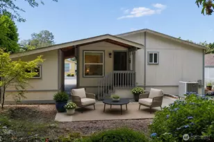 863 NE Saturn Ln, Bremerton, WA 98311 - Photo 13