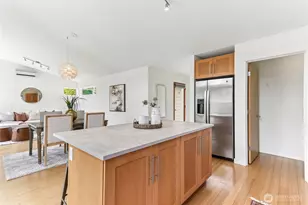 8820 24th Ave SW, Seattle, WA 98106 - Photo 13