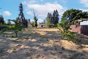 712 141st St E, Tacoma, WA 98445 - Photo 17