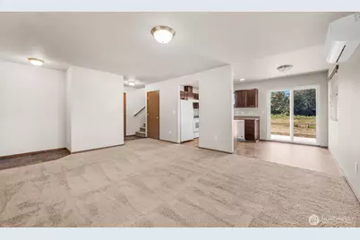 7515 100th Street NE #B, Marysville, WA 98270 - Photo 5