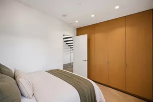 812 E Blaine St, Seattle, WA 98102 - Photo 27