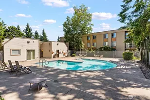 14665 NE 34th St, Bellevue, WA 98007 - Photo 19