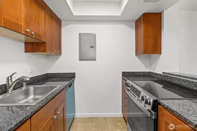 14665 NE 34th St #B21, Bellevue, WA 98007 - Photo 3