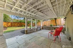 520 30th Ave E, Seattle, WA 98112 - Photo 27