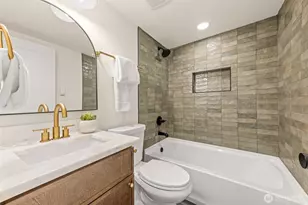 520 30th Ave E, Seattle, WA 98112 - Photo 23