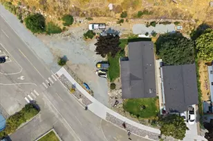 634 Warren Ave W, Pateros, WA 98846 - Photo 5
