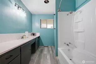 2469 Northlake Way NW, Bremerton, WA 98312 - Photo 21