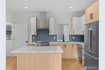 3239 61st Avenue SW #B, Seattle, WA 98116 - Photo 23