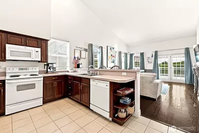 855 Ocean Shores Boulevard NW #101, Ocean Shores, WA 98569 - Photo 9