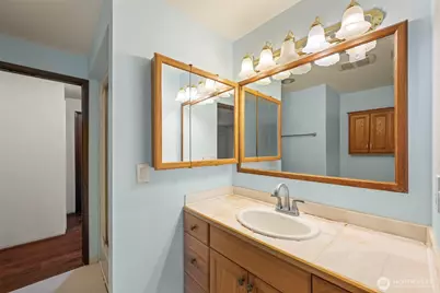 16905 150th Avenue SE, Renton, WA 98058 - Photo 17