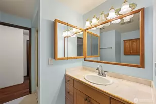 16905 150th Ave SE, Renton, WA 98058 - Photo 17