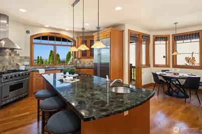 6563 170th Place SE, Bellevue, WA 98006 - Photo 15