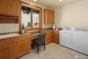 6563 170th Pl SE, Bellevue, WA 98006 - Photo 35