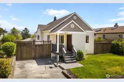 4030 38th Ave SW, Seattle, WA 98126 - Photo 1