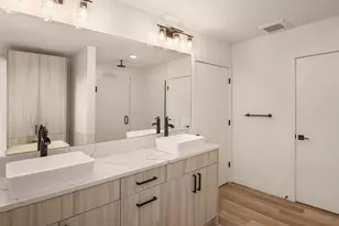 3406B 34th Ave W, Seattle, WA 98199 - Photo 11