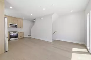 1401 29th Ave, Seattle, WA 98122 - Photo 7