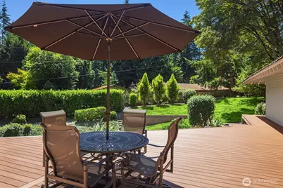6815 E Mercer Way, Mercer Island, WA 98040 - Photo 29